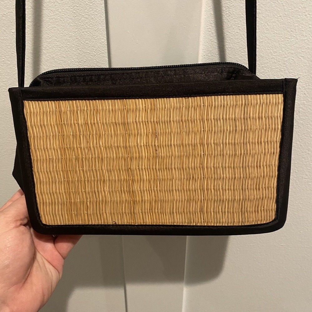 Baskets of Cambodia Straw Shoulder Bag Tan Black Woven Coastal Resort - Picture 2 of 15